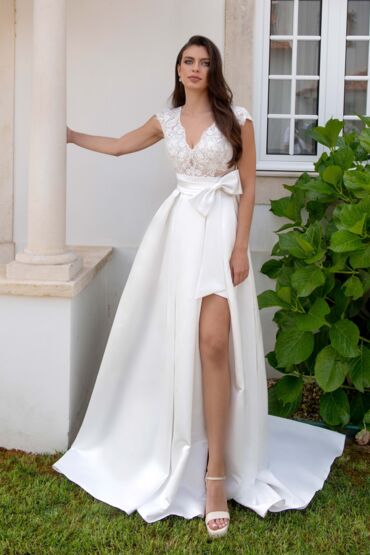 A-Linie Brautkleid 10224 von A Bela Noiva