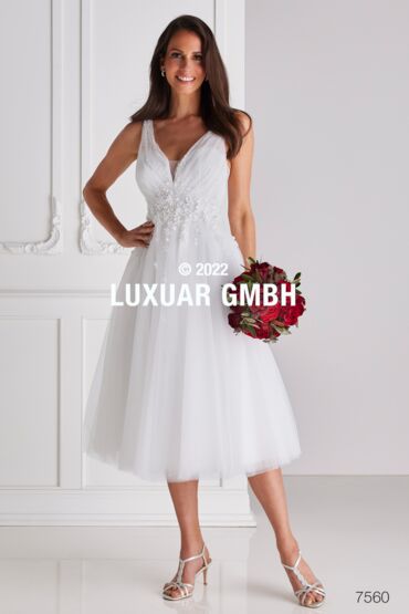Brautkleid 7560 von LUXUAR Magic Brides